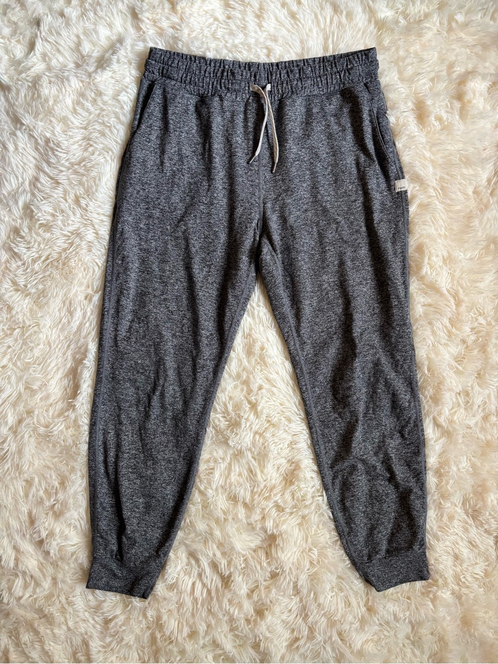 Vuori Performance Jogger Women’s Charcoal Heather Tapered No Tag